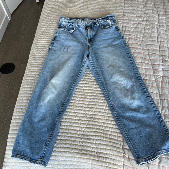 Old Navy extra high rise boyfriend jeans - Picture 1 of 3